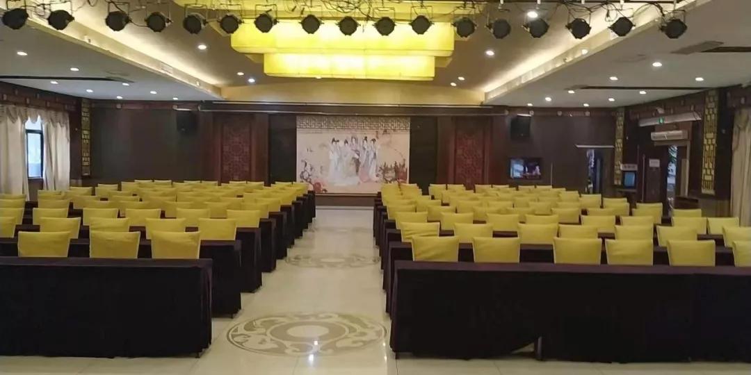 洛阳梦桃源2号会议厅,洛阳梦桃源度假村附近酒店