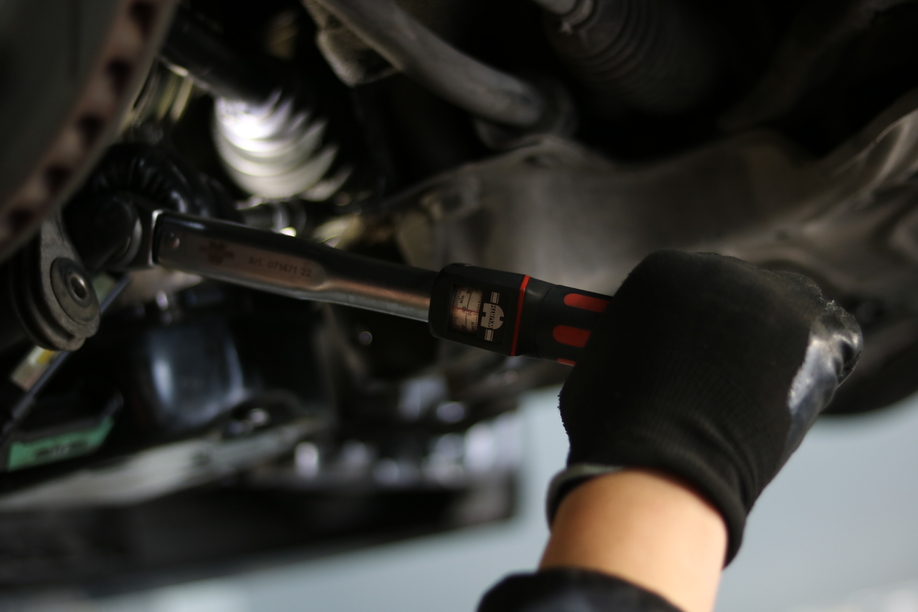 怪兽修车：翻新一辆05年的高尔夫4，重温经典，改装老车