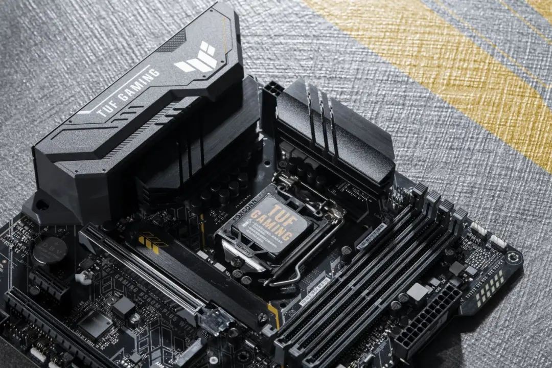 a代颗粒内存超频教程华硕主板,华硕tufb560m-plus重炮手如何超频