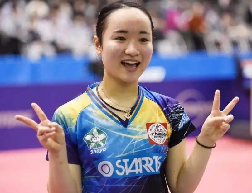 伊藤莎莎夺冠视频,伊藤美诚夺冠后打乒乓球