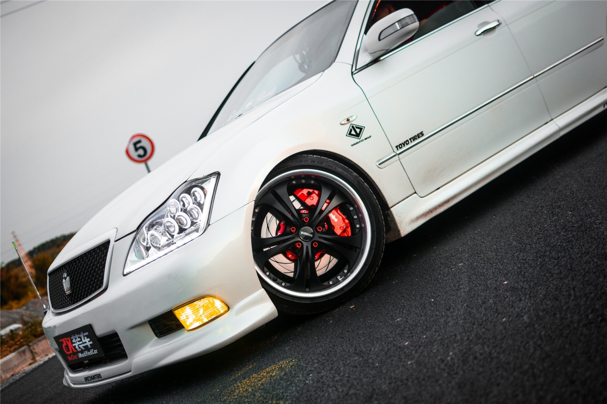 皇冠12代改装极限增压,皇冠12代皇冠爆改