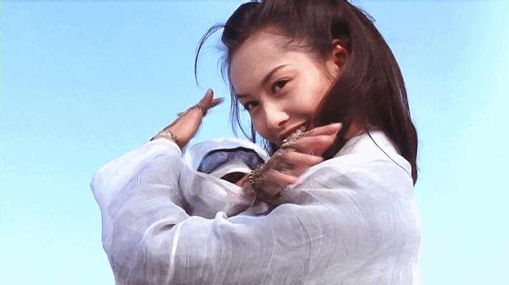 怎么练眼神让眼睛有灵气,每天戴眼镜眼睛会小吗