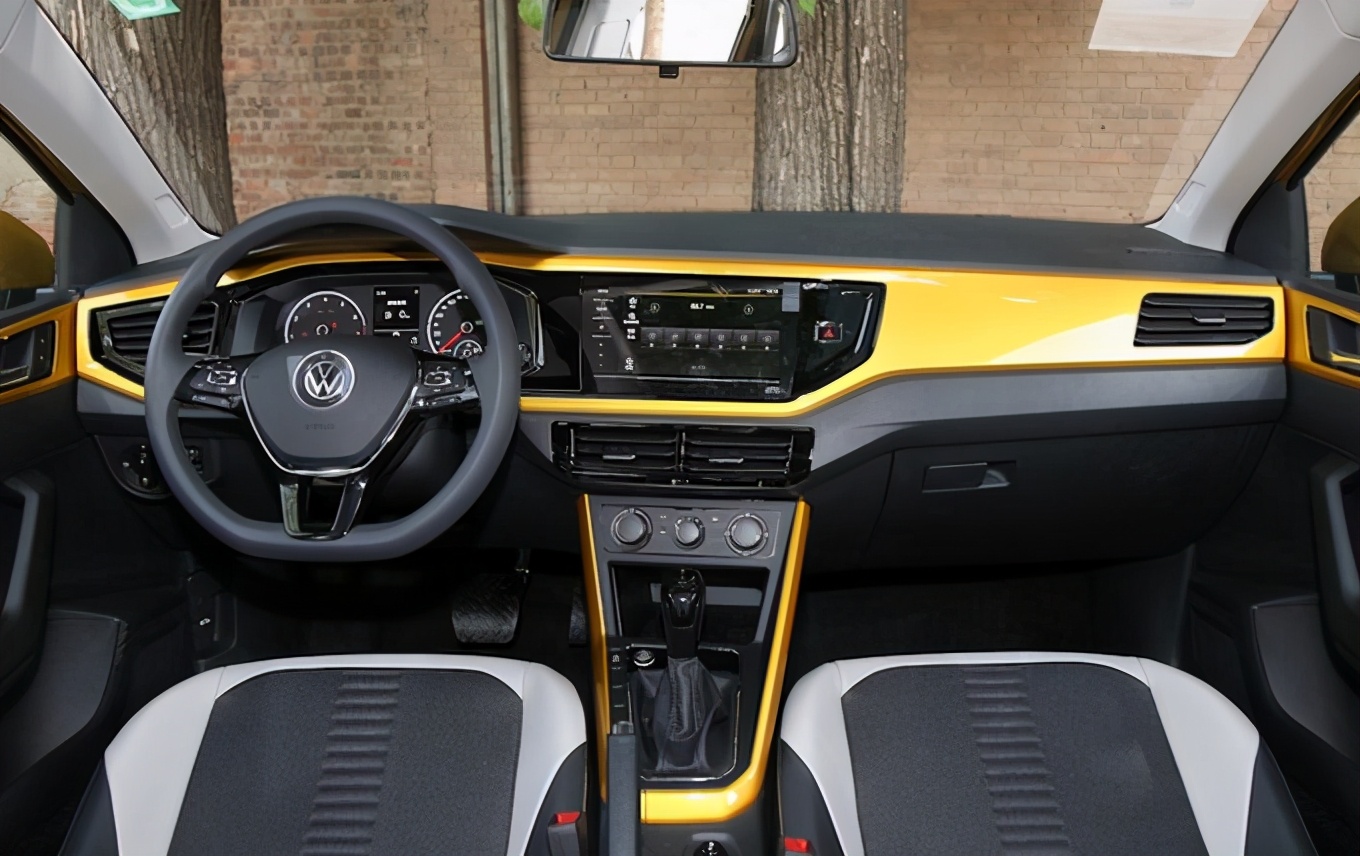 全新一代大众poloplus,属于年轻人的快乐星球