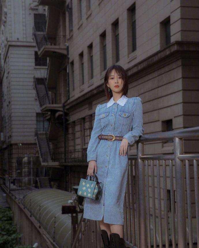 蔻驰哪款包适合女生,蔻驰的包包哪款好看