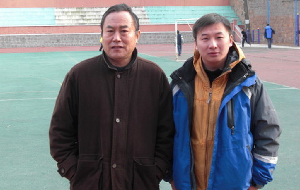 3冠军，青岛曾经辉煌，2021再出发，定教练补队员，站稳中超