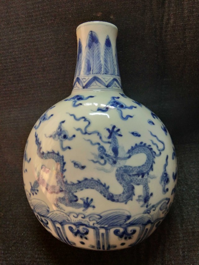 明代成化年瓷器罐,明代成化官窑瓷器介绍