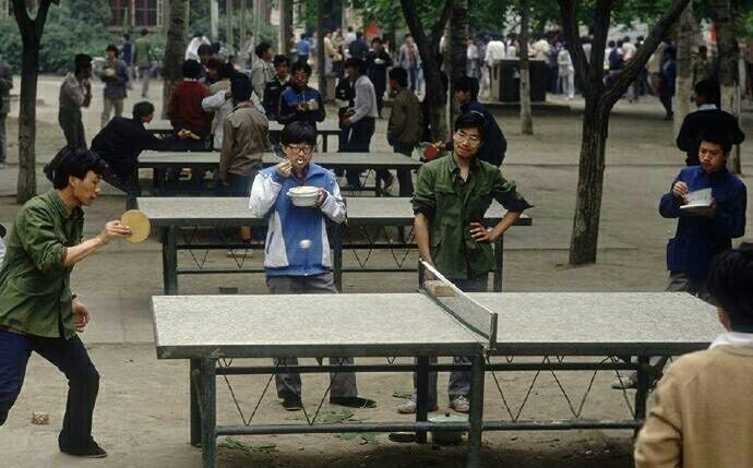 为什么年轻人打乒乓,打乒乓球的人为什么这么厉害
