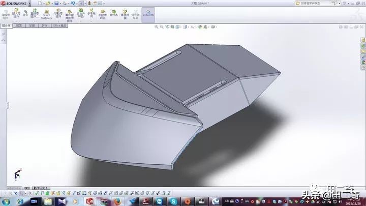 19款SYM新车发布，搭载ZXR400引擎，超炫涡*大轮**灯指纹启动
