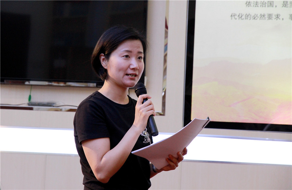 未成年保护一切为了孩子，离婚纠纷抚养权的是与非