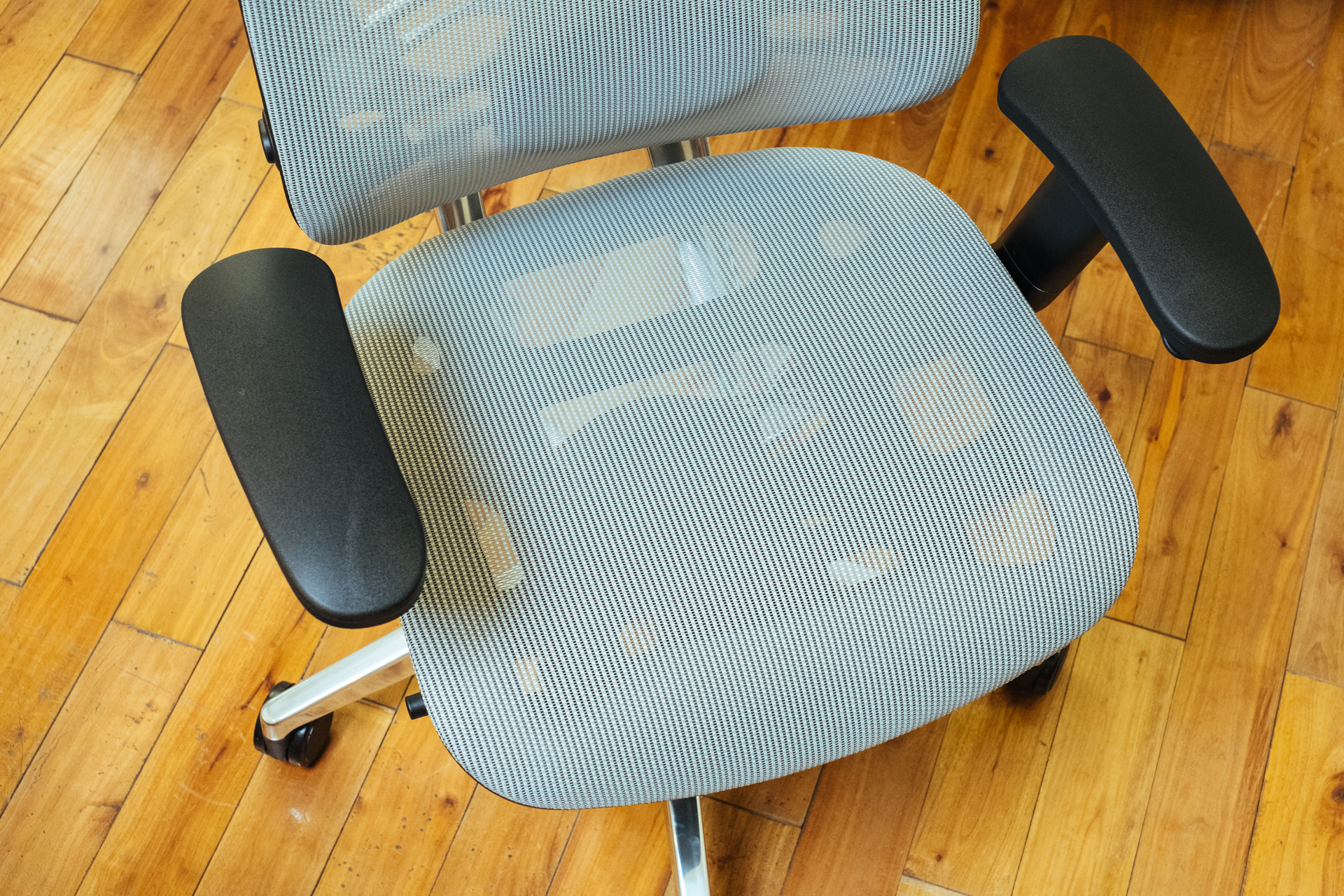 人体工学椅防颈椎病吗,人体工学椅有没有危险