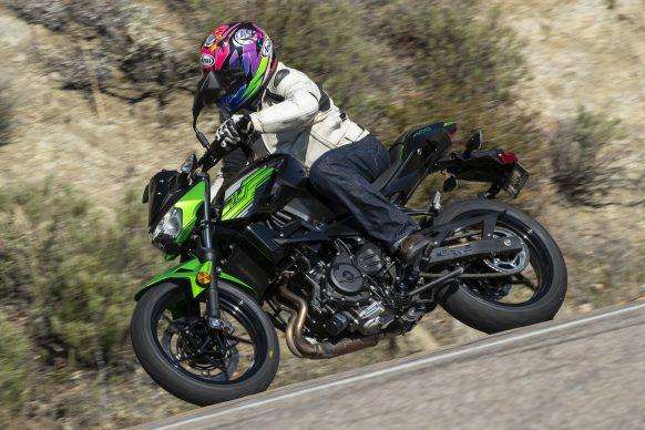 川崎z400与ninja400怎么选,纠结川崎z400值不值得买