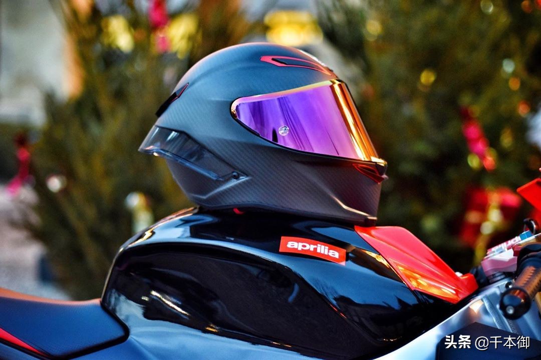 agv头盔pista冰蓝推荐,agv头盔pista彩虹一号