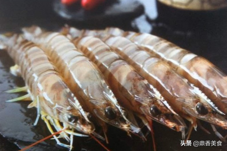 基围虾和皮皮虾有什么区别,皮皮虾和基围虾味道差多少