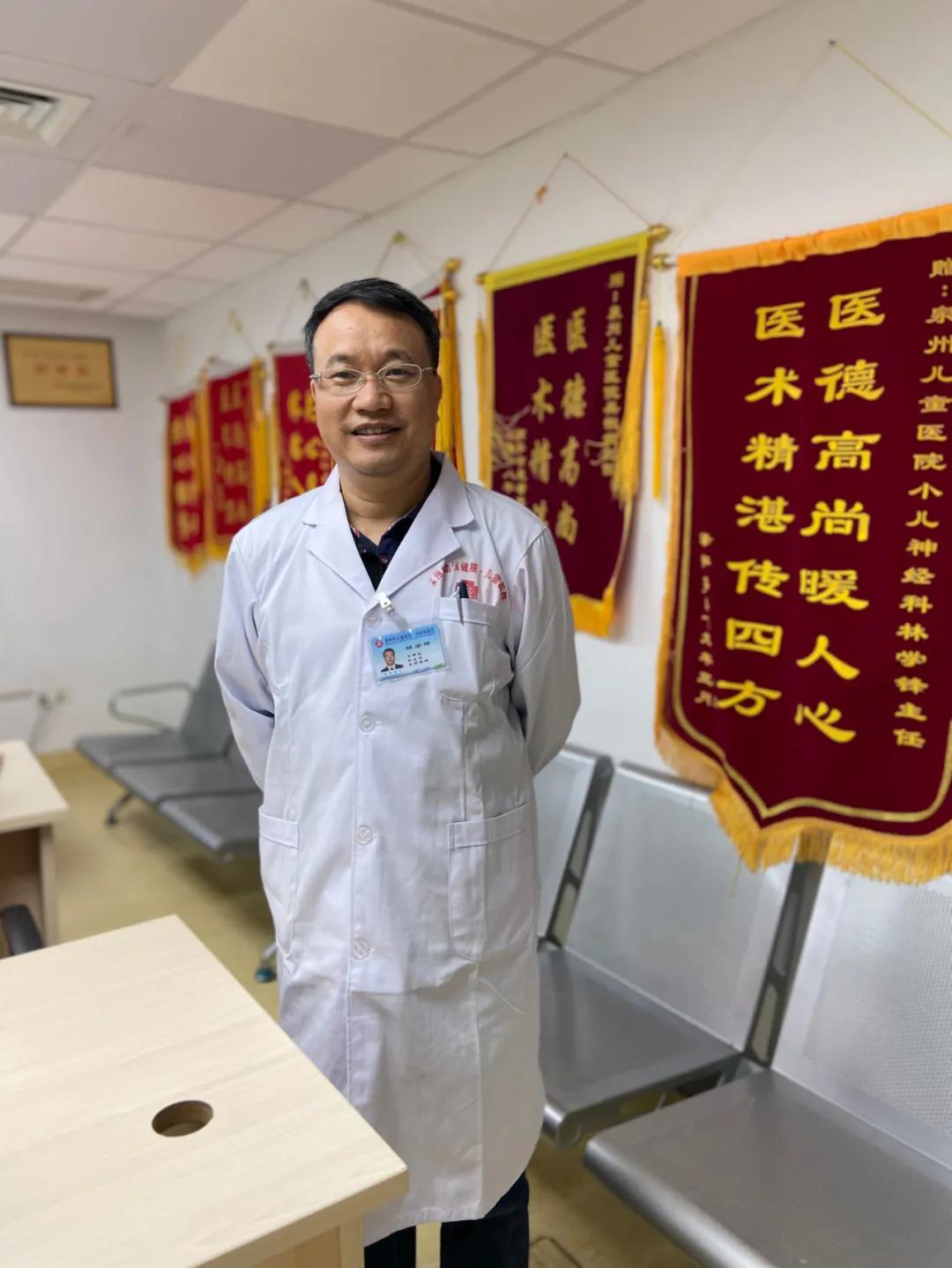 走近老医生们的“匆匆那年”