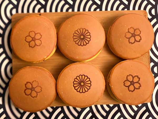 日式迷你铜锣烧街头美食吃货日常,日式铜锣烧正宗超好吃的做法步骤