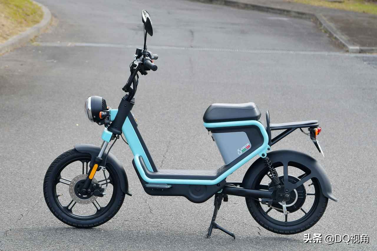 代步续航高的踏板车,代步通勤踏板摩托车