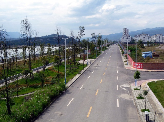 分享老照片，带你走进十年前的宝轮，还是那样的美