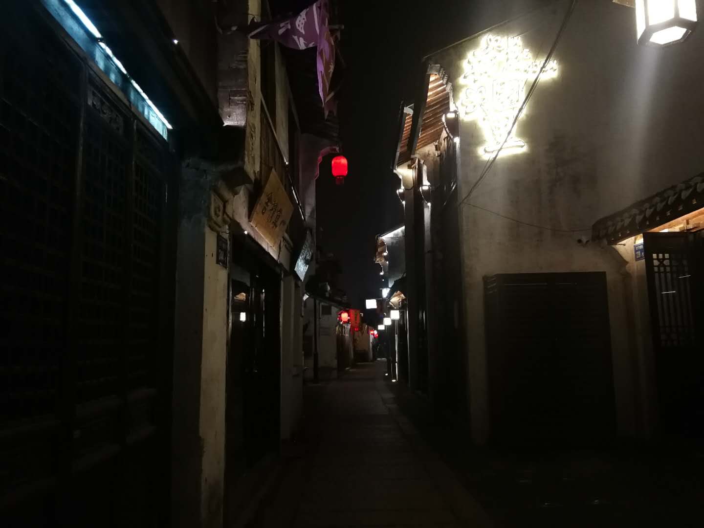 疫情后的南长街！繁华喧扰不复，多的是江南婉约的细致