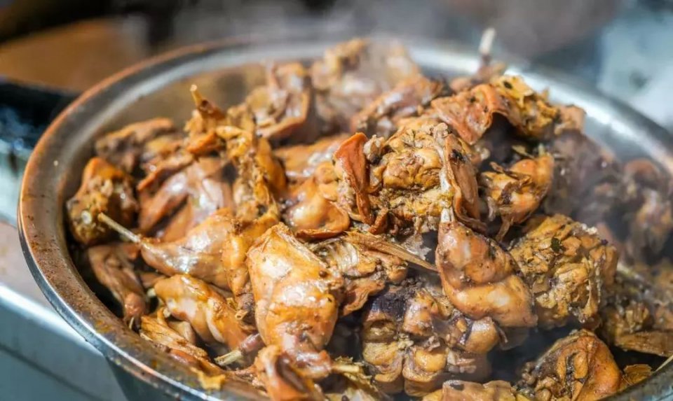 春熙路十大必吃美食街在哪,成都春熙路后面吃货一条街