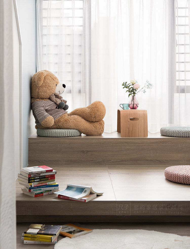 没有沙发墙的房子怎么设计好看,省钱设计房屋