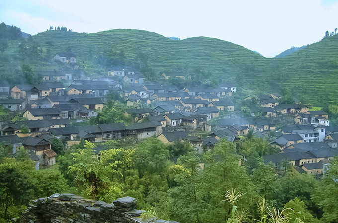 凤凰3天两晚旅游攻略,张家界凤凰三日游攻略