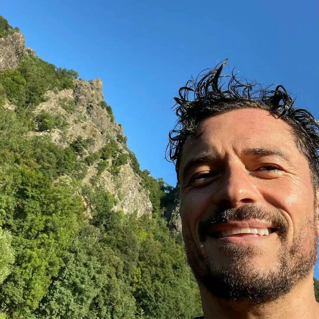 40岁男士自拍照组图,40岁成熟男士自拍照