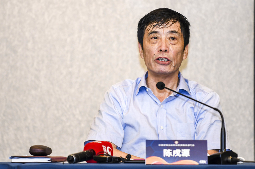 足协新政能让中国足球触底反弹吗,保留足协对中国足球有利吗