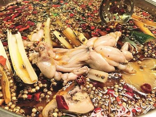 美蛙鱼头火锅做法王刚,美蛙鱼头火锅底料制作方法