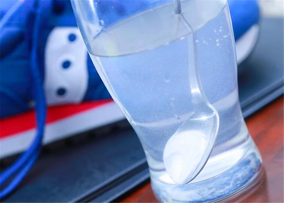 教你去除运动鞋臭的10个小窍门,运动鞋在家如何除臭