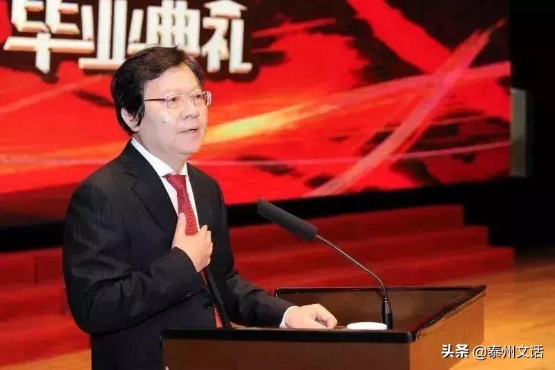 2019校长毕业典礼讲话,上海校长毕业典礼致辞