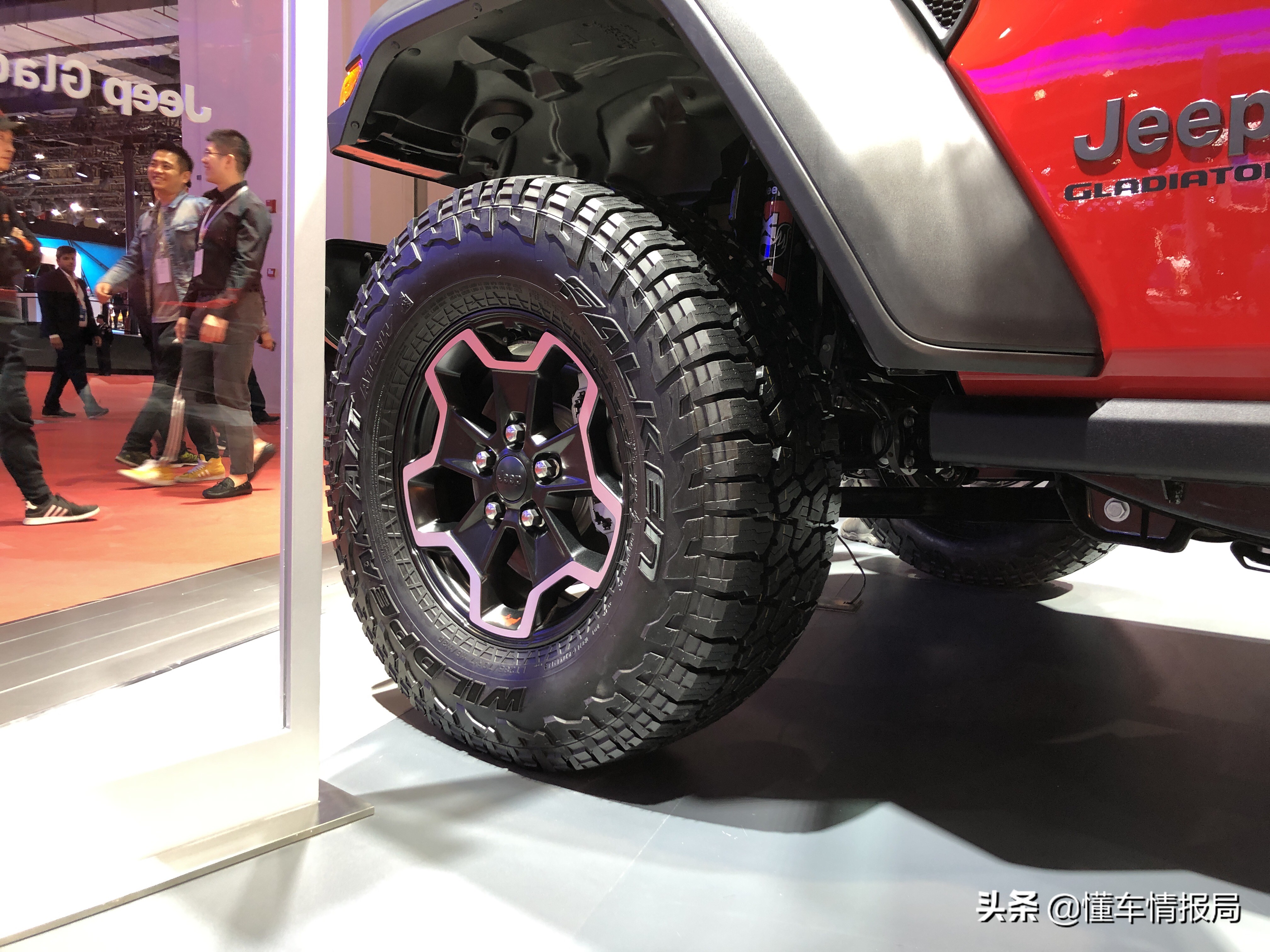 jeep角斗士皮卡最新价格,2022款全新jeep皮卡