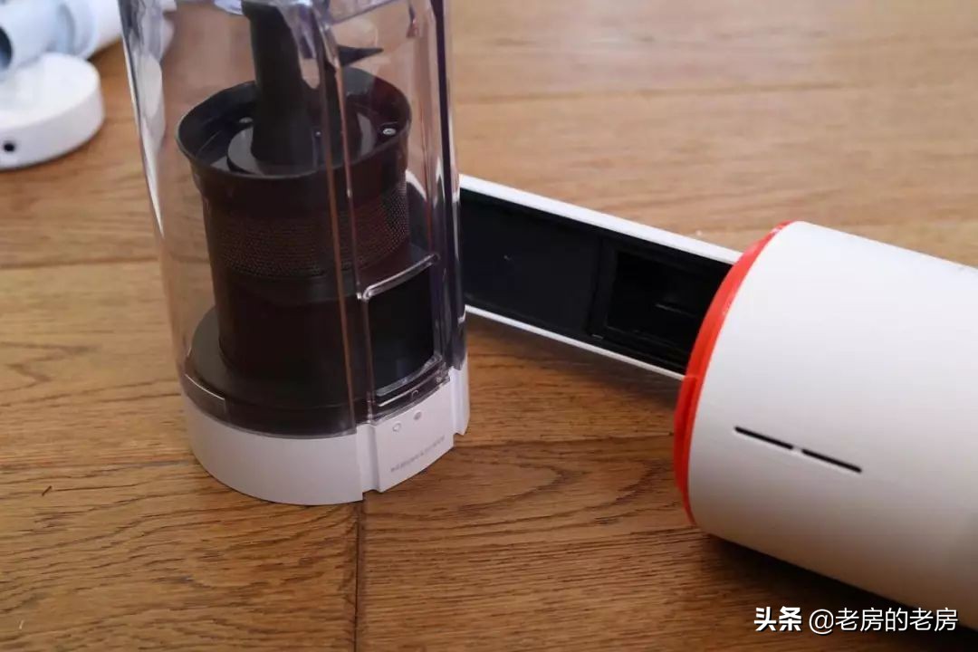 吸拖一体吸尘器和戴森,戴森洗脱一体吸尘器测评