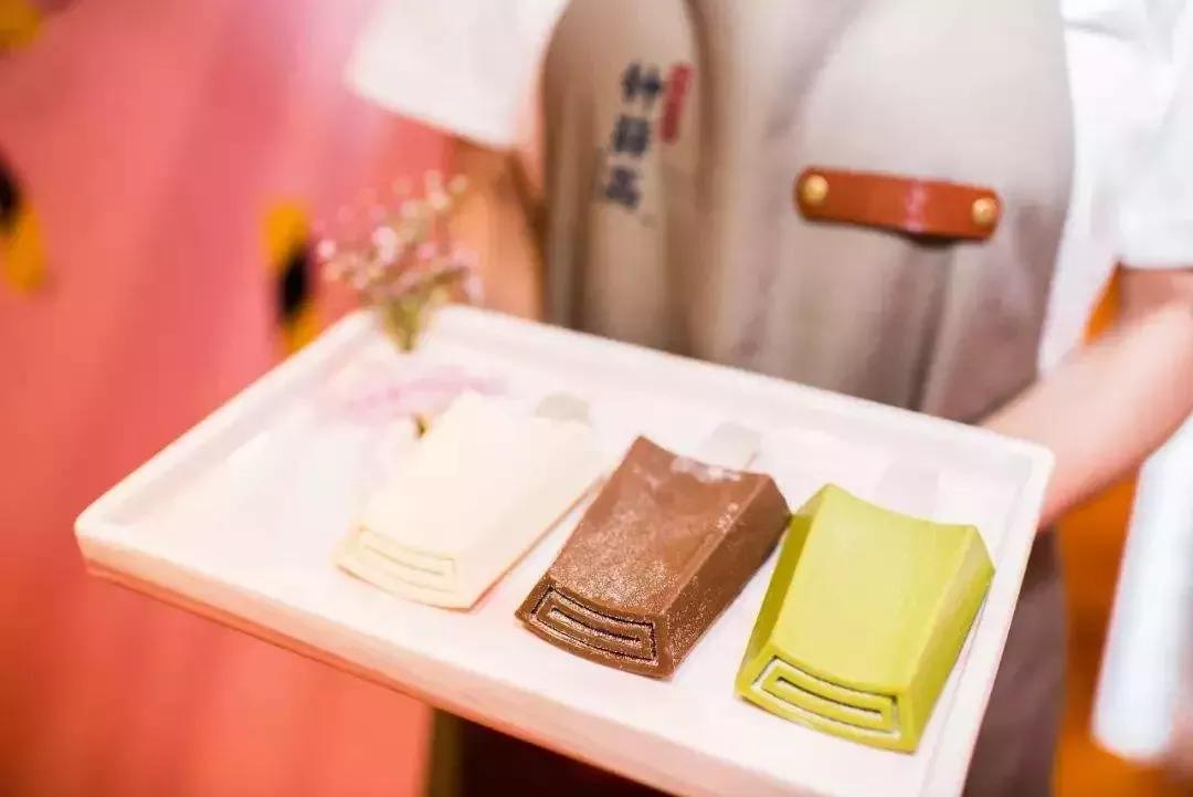 5分钟卖了70000片，被誉为雪糕界的LV，这就是老上海的工匠精神