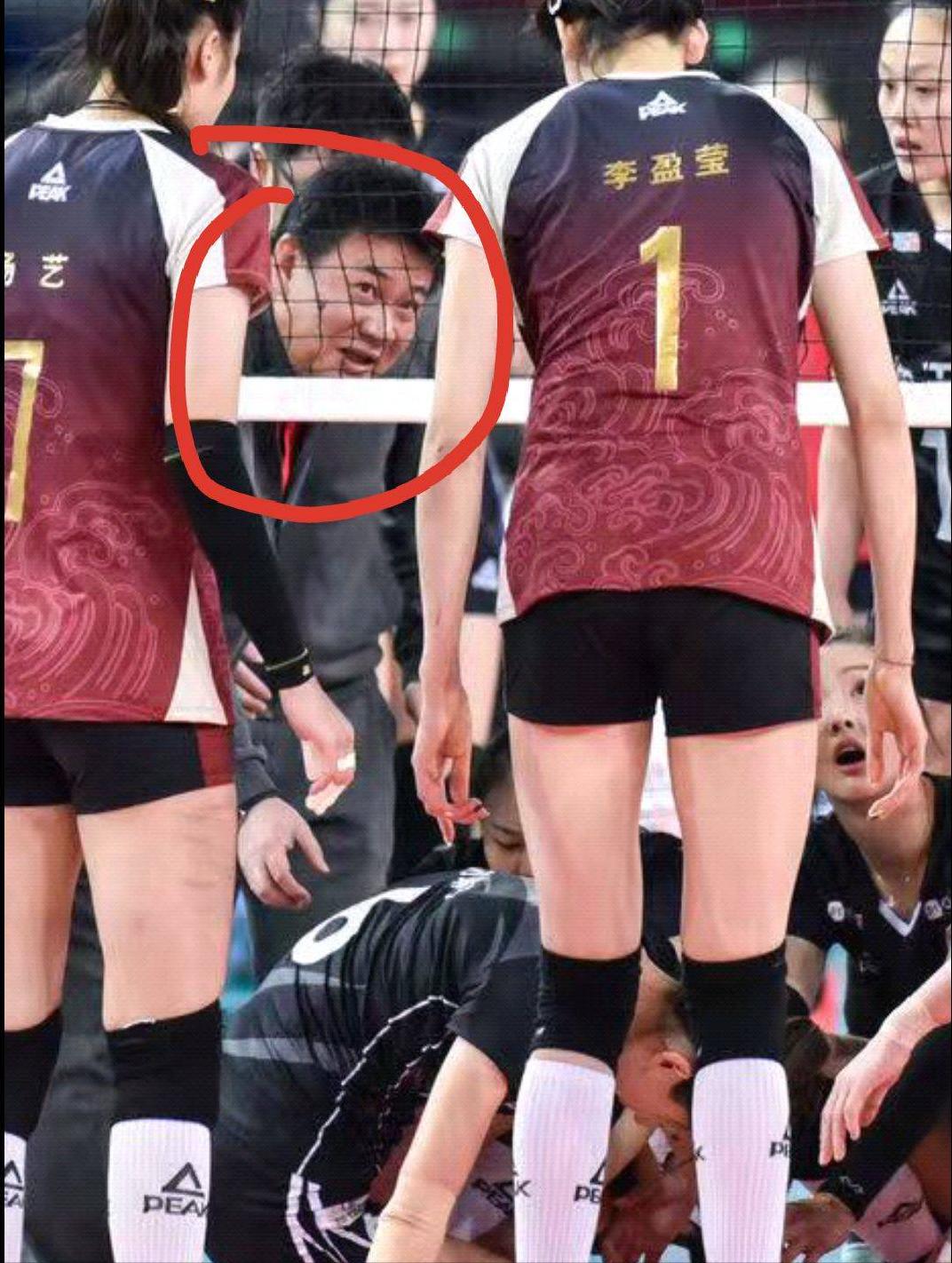 刁琳宇受伤导致排超总决赛一波三折,网上铺天盖地指责李盈莹