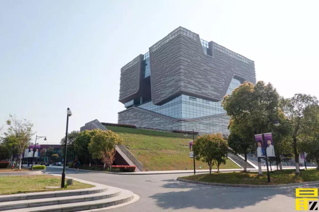 西交利物浦苏州校区,苏州西交利物浦美女