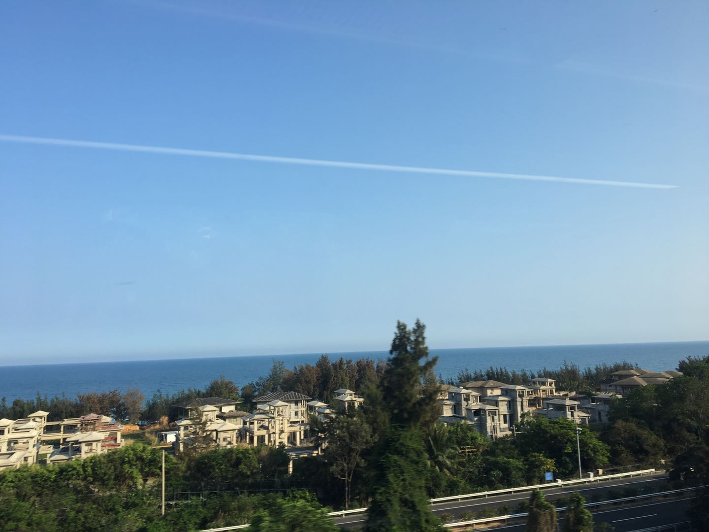 为什么滴滴司机的工资越来越少了,滴滴司机一个月工资大概多少