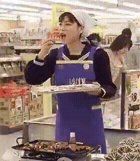 “由于在家太无聊，朋友终于吃我安利了！”