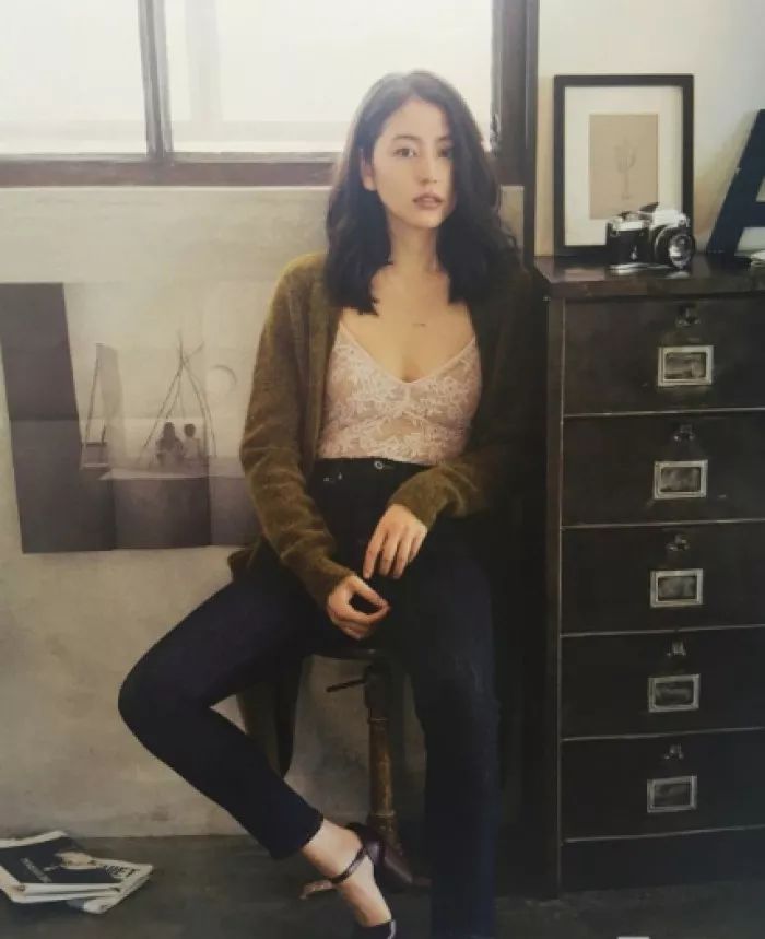 圆脸短发发型女2021流行发型日系,适合脸大圆脸的发型只剪不烫