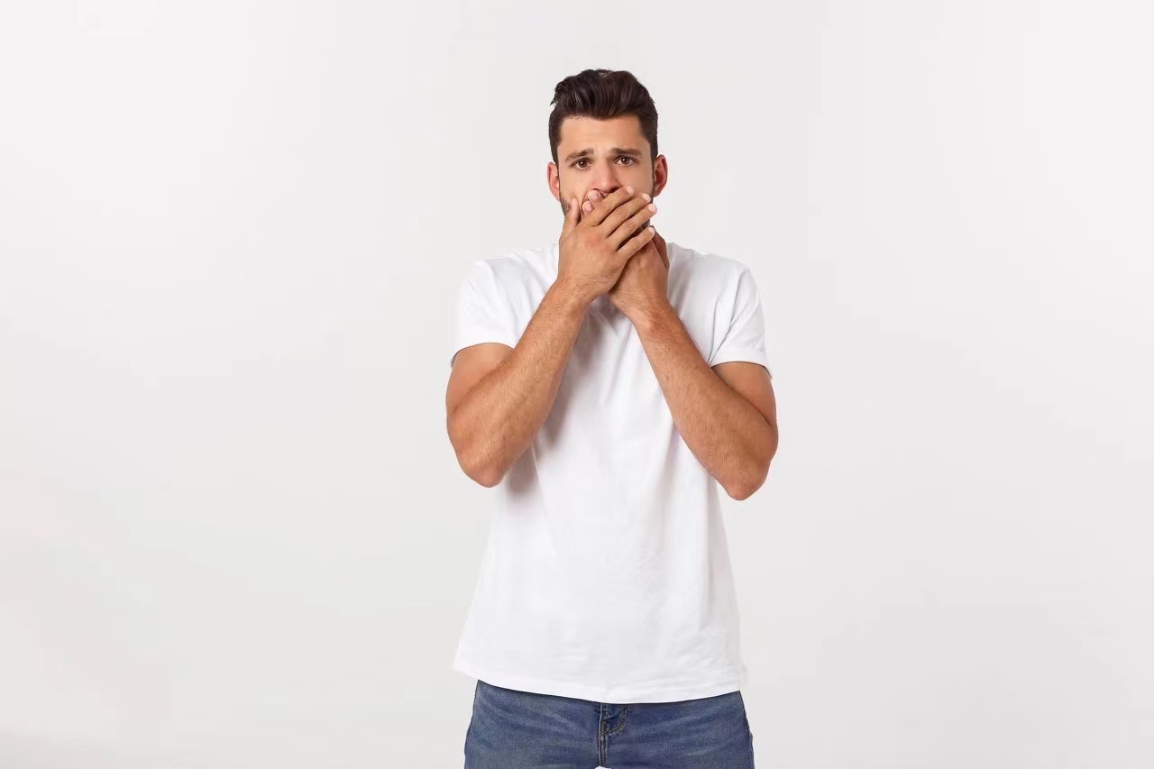 医生提醒需及时就诊,近期频繁打嗝要引起警惕