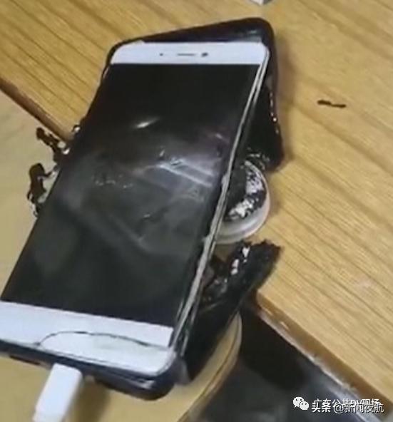手机充电位置发烫有烧焦会爆炸吗,手机充电时突然起火怎么办