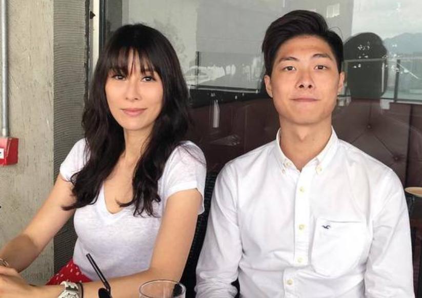 一众港星冒雨踢足球,吴岱融萧正楠浑身湿透,卢惠光父子罕见露面