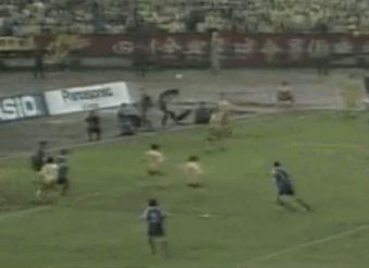 倒挂金钩射门记录,鱼跃冲顶倒挂金钩蝎子摆尾