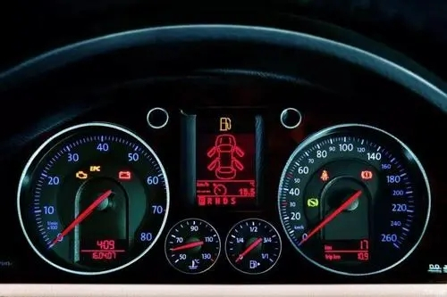 没有水温表的汽车怎样看水温,汽车没有显示数字的水温怎么看