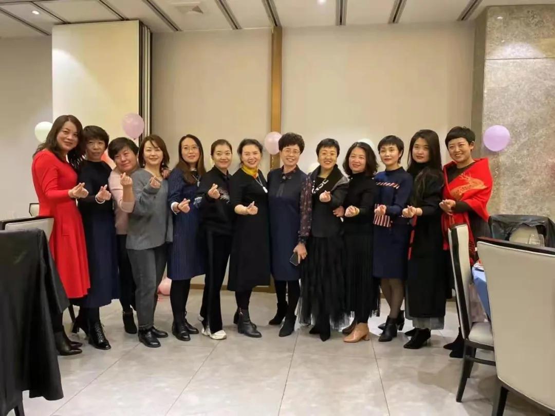 致敬!兰州酒类行业最美“她”力量