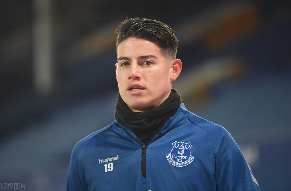 明明可以靠颜值却要打篮球,明明可以靠颜值却偏偏靠篮球