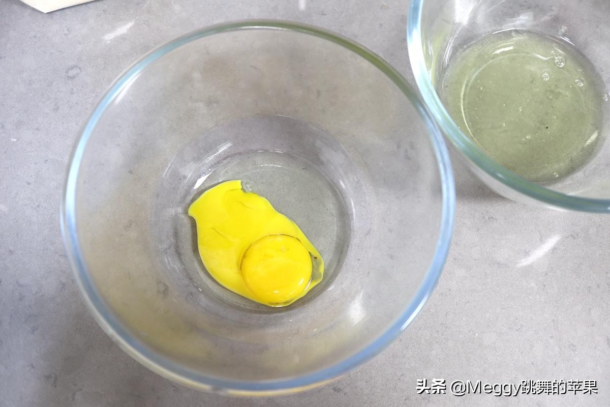 杯子蛋糕不塌不回缩的配方,如何让杯子蛋糕蓬松柔软不塌