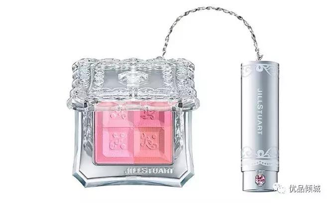 一个精致的妆容需要些什么,大牌彩妆必备