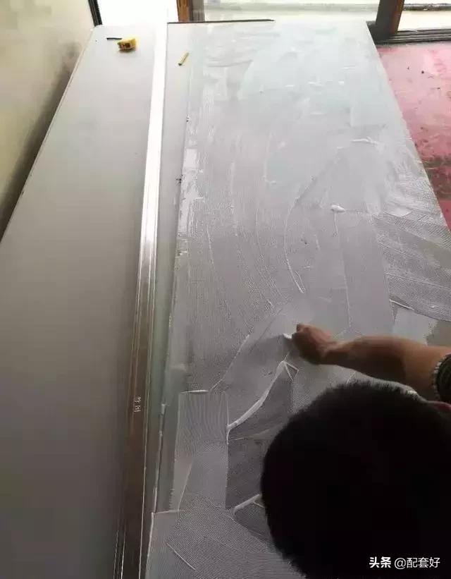 100平房子装修木工工资多少钱,家庭装修木工师傅去哪里找