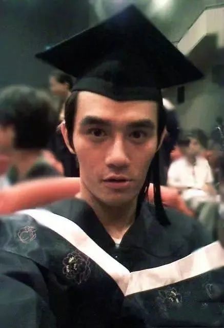 浪费掉颜值，又踢掉粉丝，王凯这个小“刚”炮也太难懂了吧