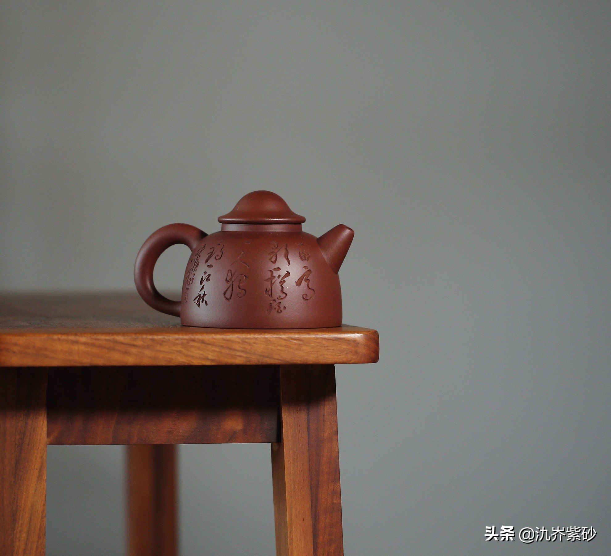 紫砂壶哪种泥料泡茶最好,一样的紫砂壶怎么分辨好坏